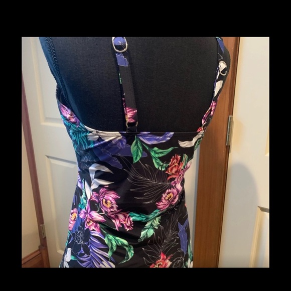 Hapari Onyx Tankini Top - Picture 3 of 6